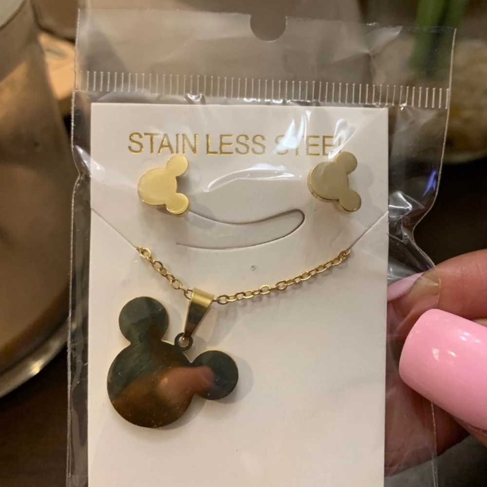 Fashion jewelry